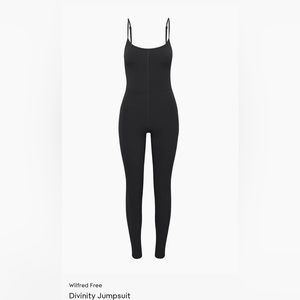 Black divinty jumpsuit